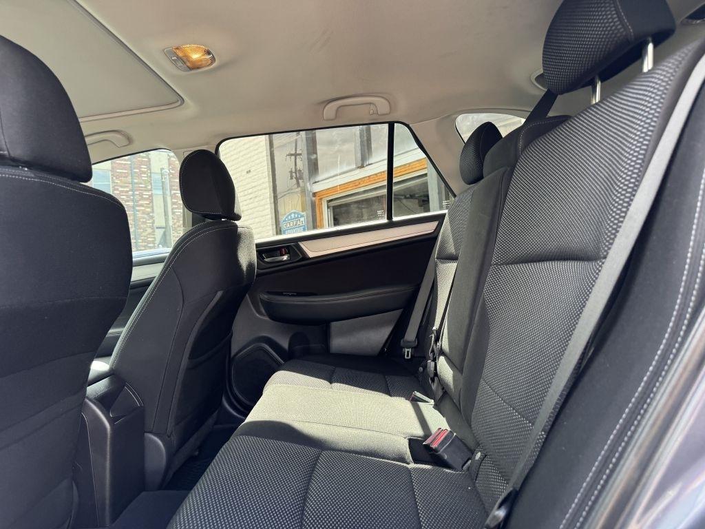 Subaru Outback 2.5i Premium 2015