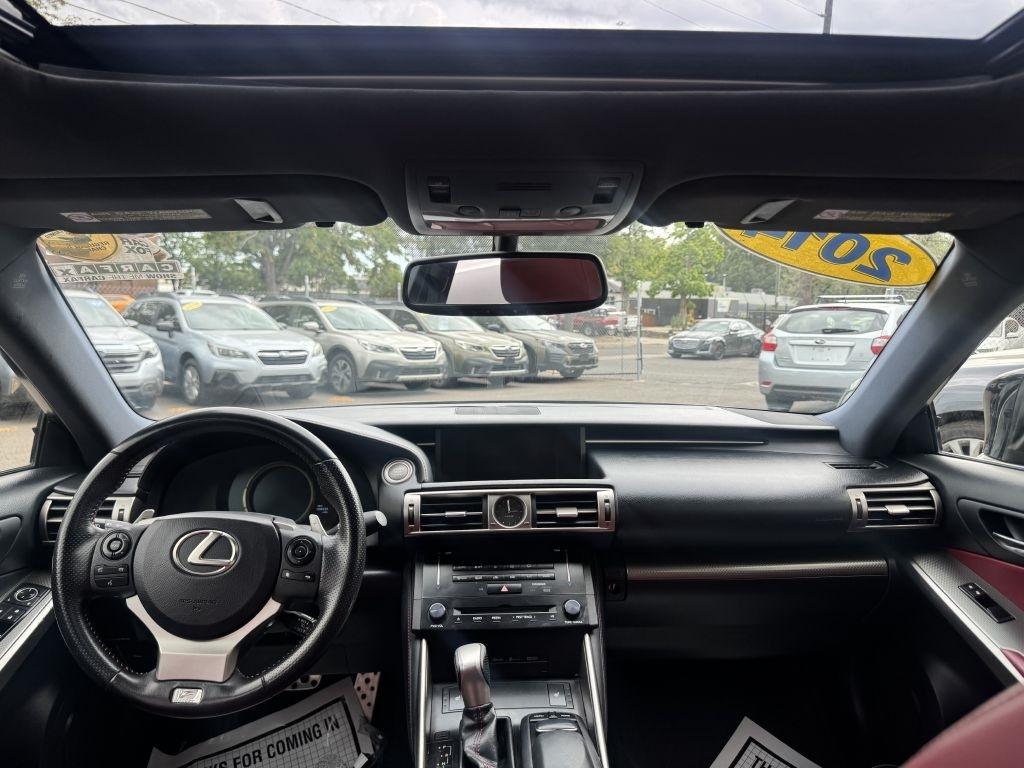 Lexus IS 250 AWD 2014