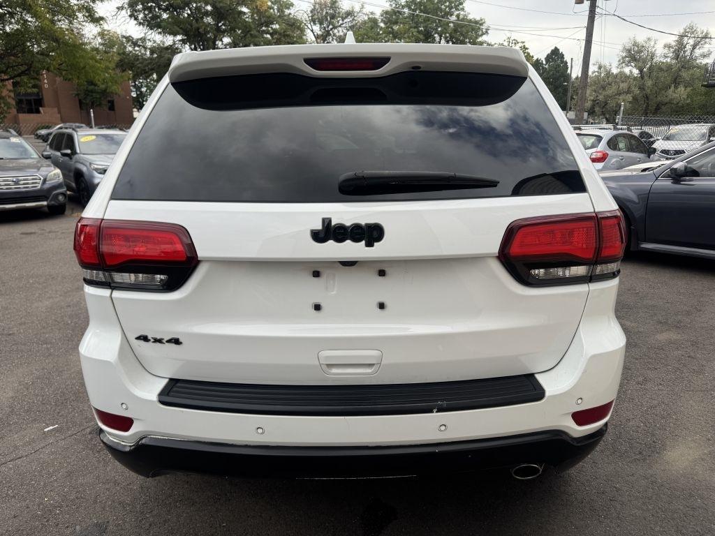 Jeep Grand Cherokee Laredo 4WD 2019