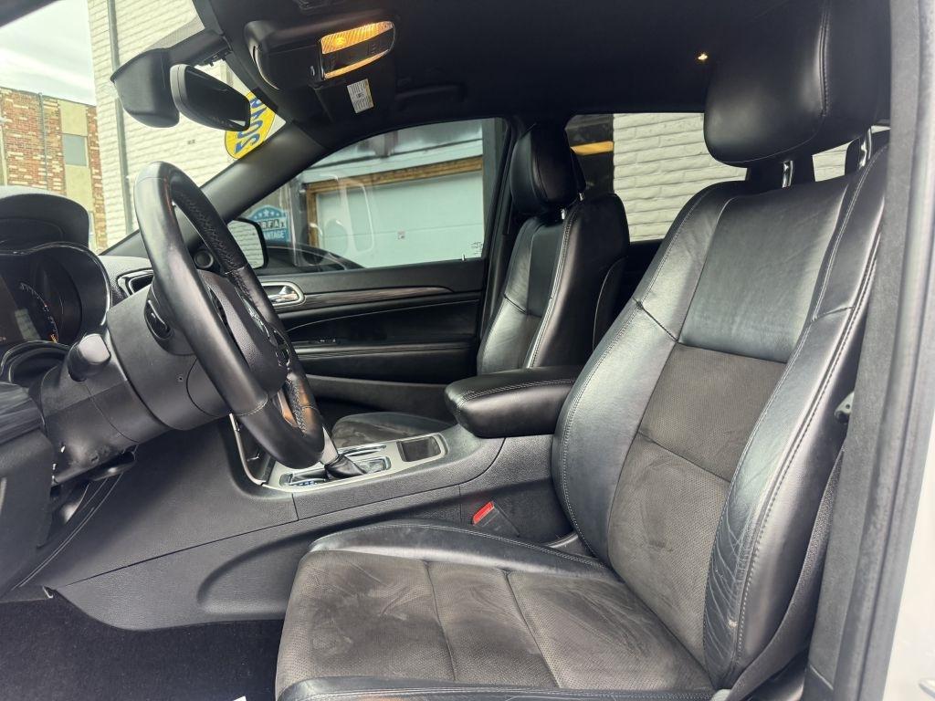 Jeep Grand Cherokee Laredo 4WD 2019