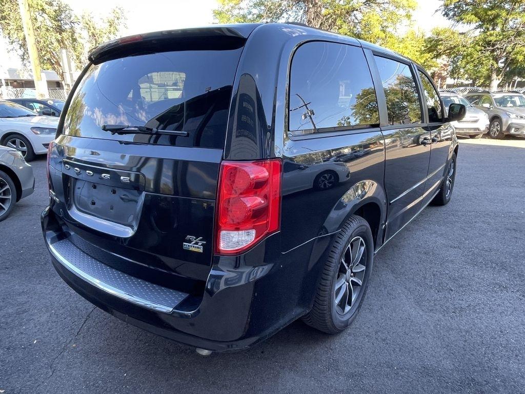 Dodge Grand Caravan R/T 2016