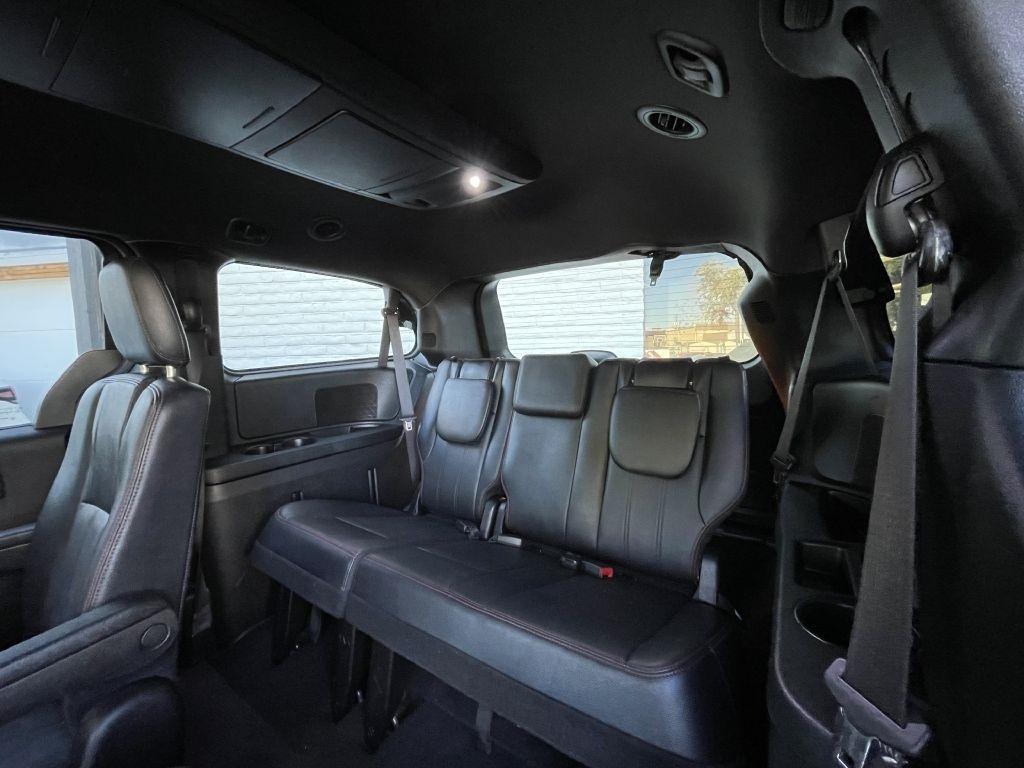 Dodge Grand Caravan R/T 2016
