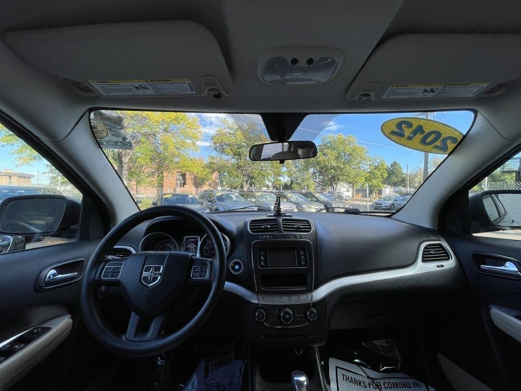 Dodge Journey SXT AWD 2012