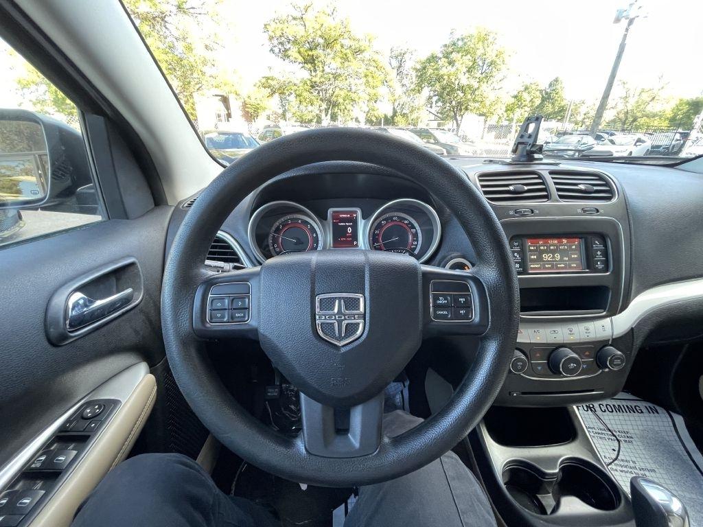 Dodge Journey SXT AWD 2012