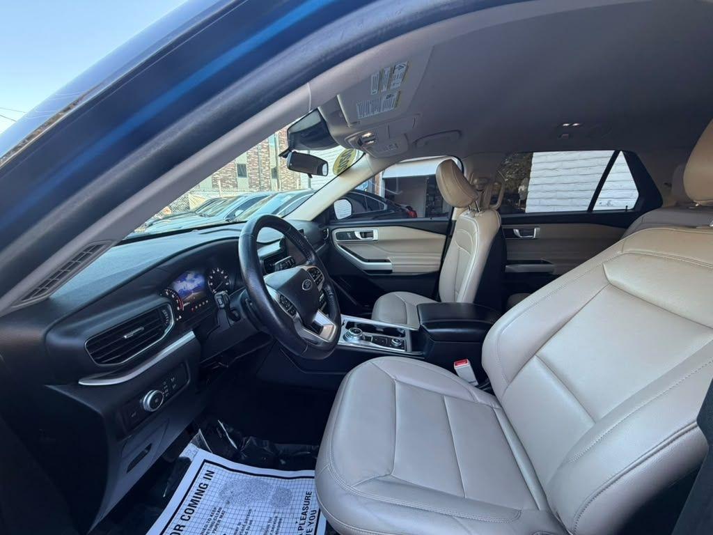 Ford Explorer XLT AWD 2020