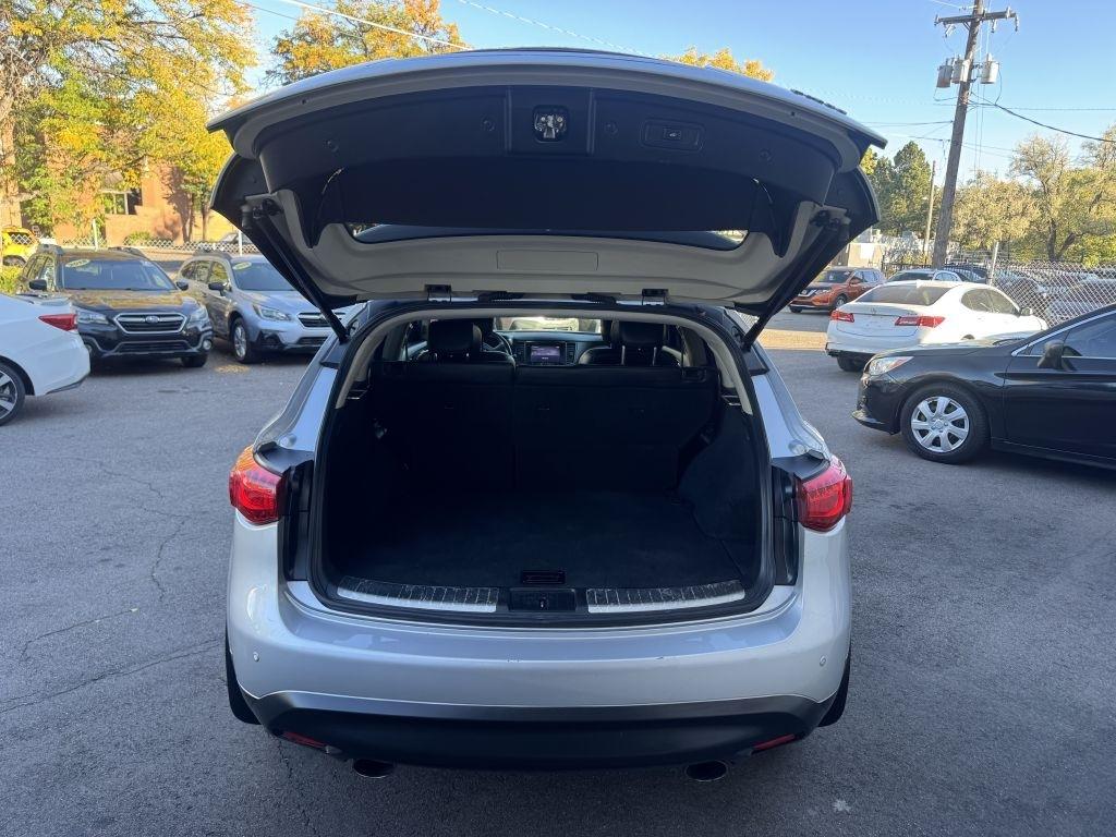 Infiniti FX FX35 AWD 2012
