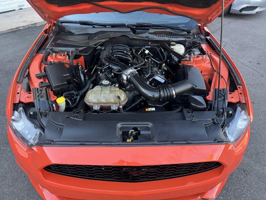 Ford Mustang V6 Convertible 2016