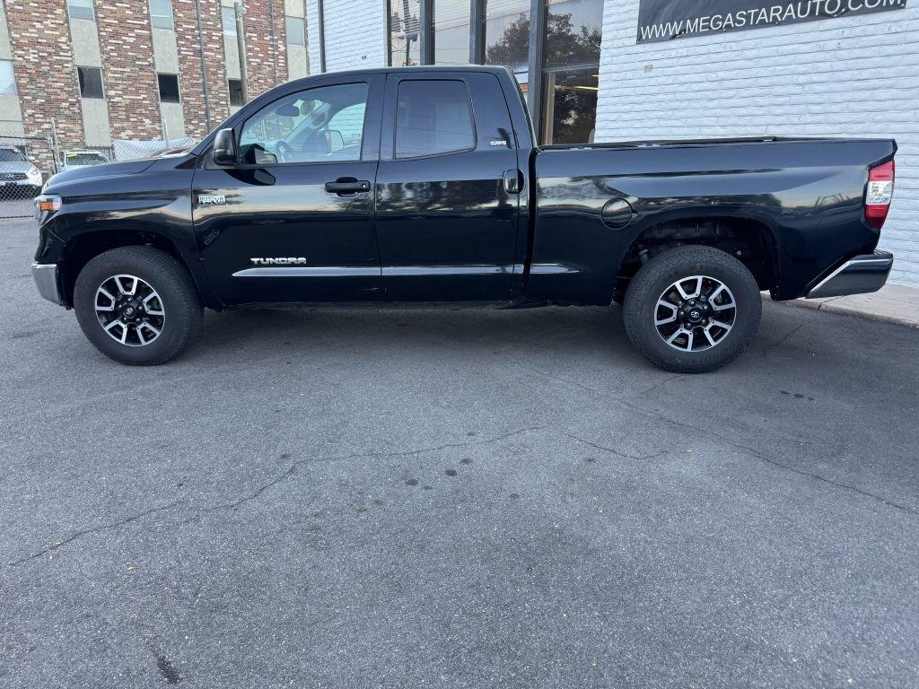 Toyota Tundra SR5 5.7L V8 Double Cab 4WD 2019