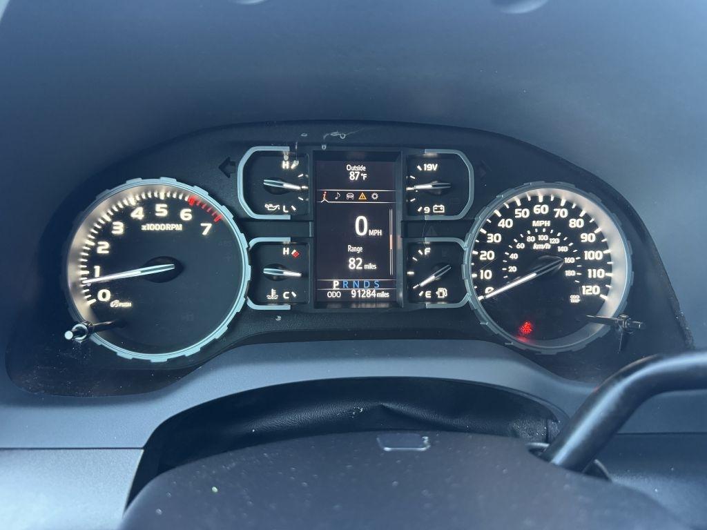 Toyota Tundra SR5 5.7L V8 Double Cab 4WD 2019