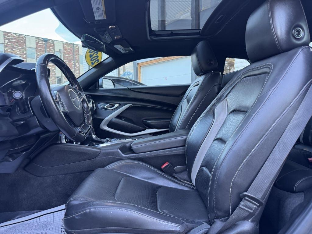 Chevrolet Camaro 2LT Coupe 8A 2020