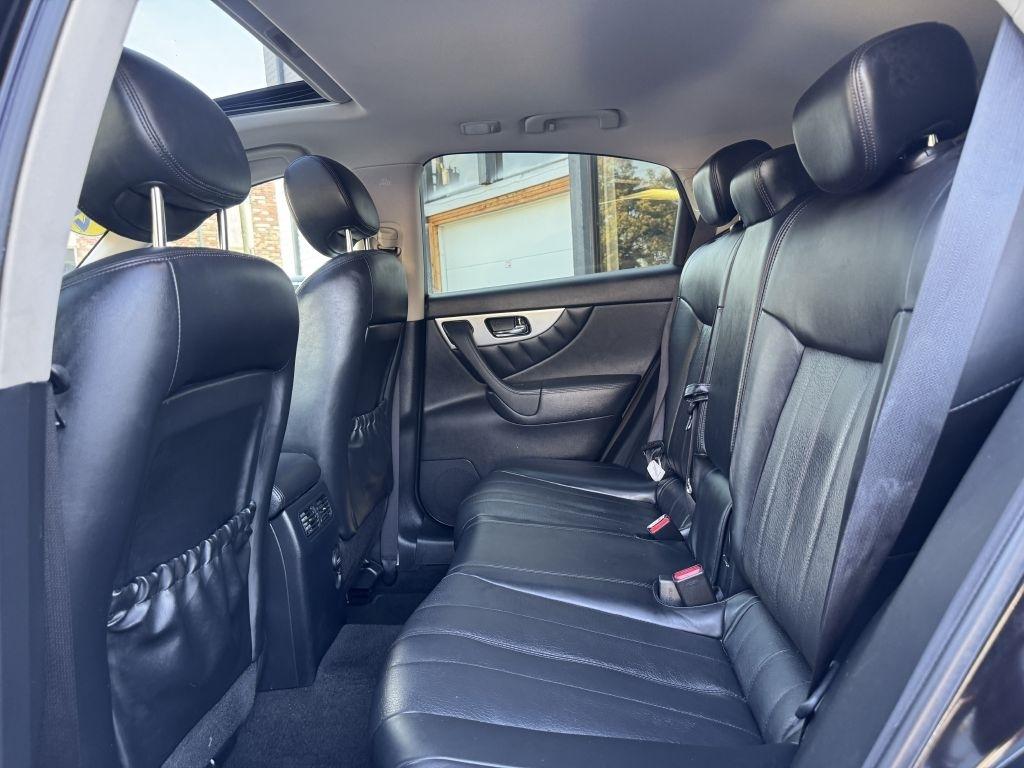 Infiniti QX70 Base AWD 2016