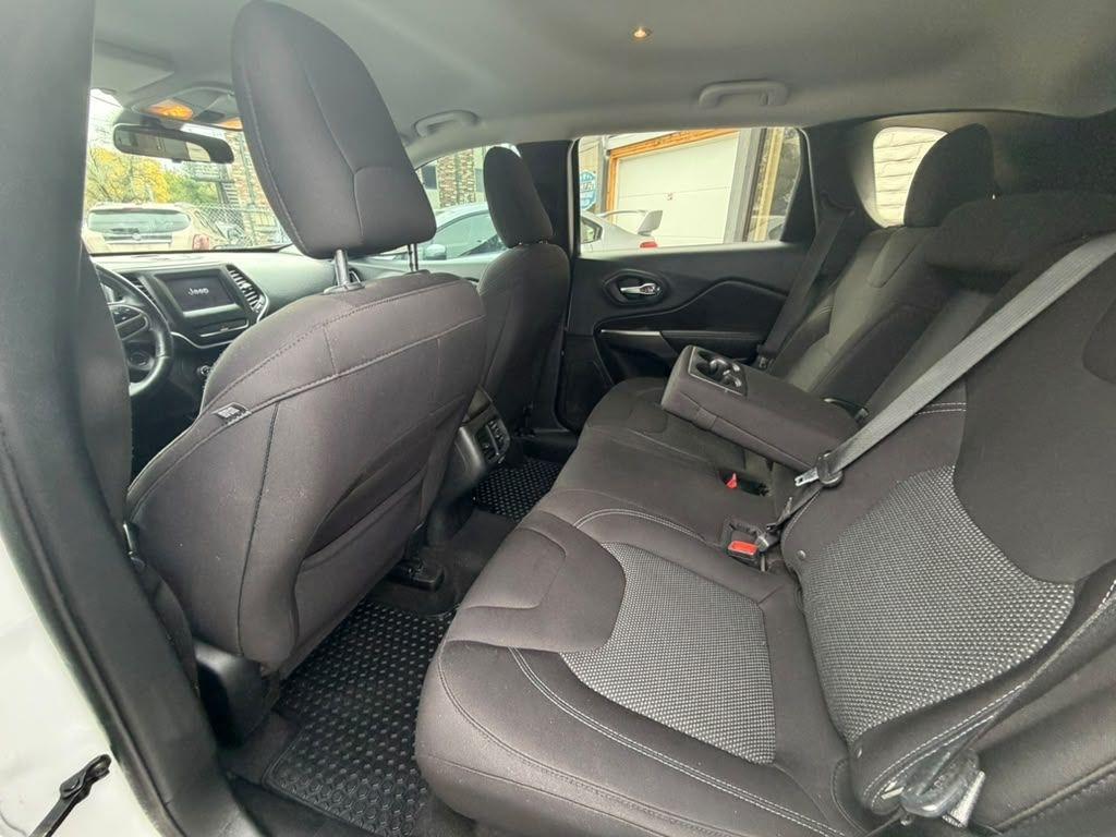 Jeep Cherokee Latitude 4WD 2019