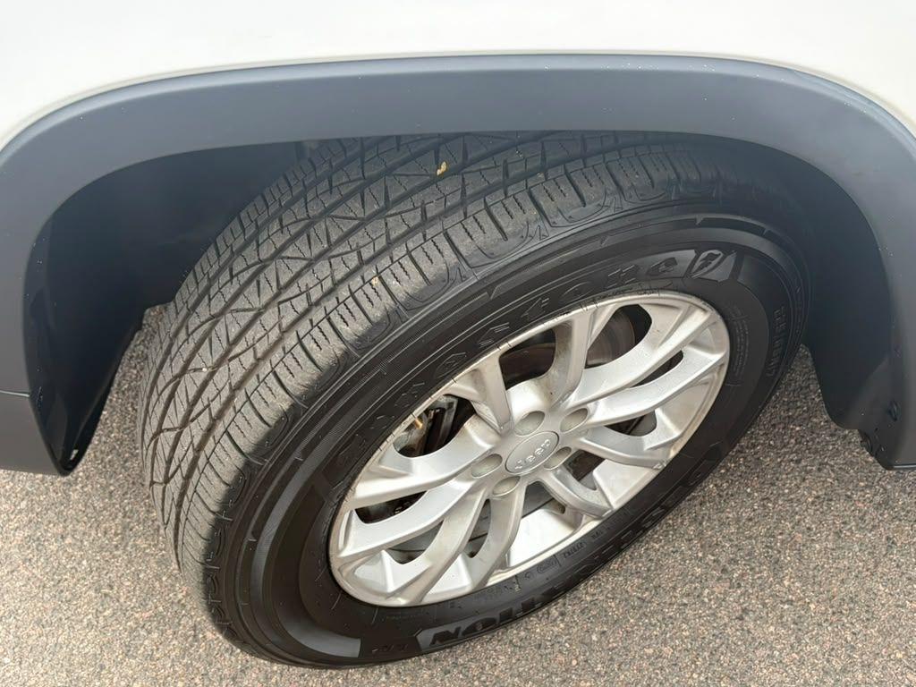 Jeep Cherokee Latitude 4WD 2019