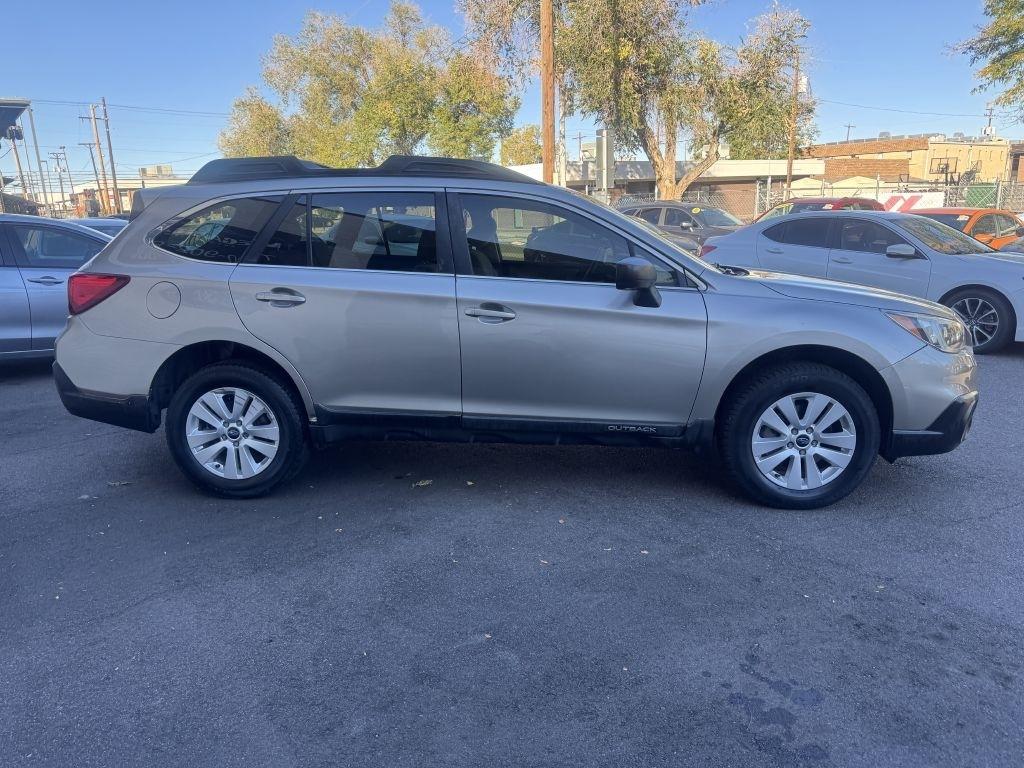 Subaru Outback 2.5i 2016