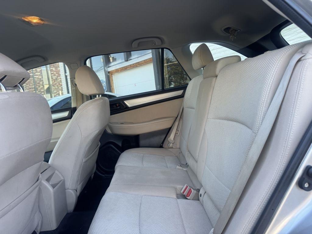 Subaru Outback 2.5i 2016