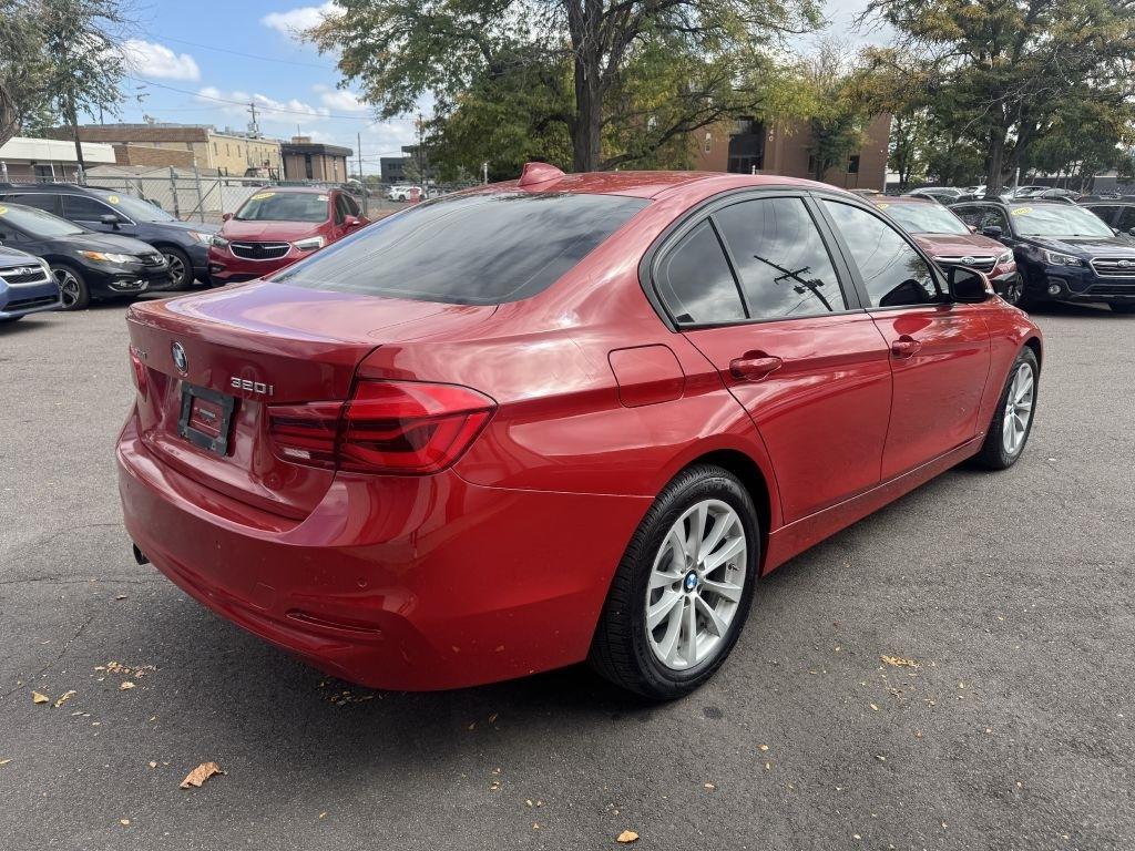 BMW 3-Series 320i xDrive Sedan 2016