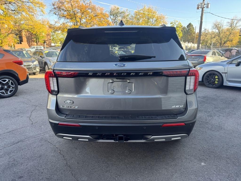 Ford Explorer Active AWD 2025