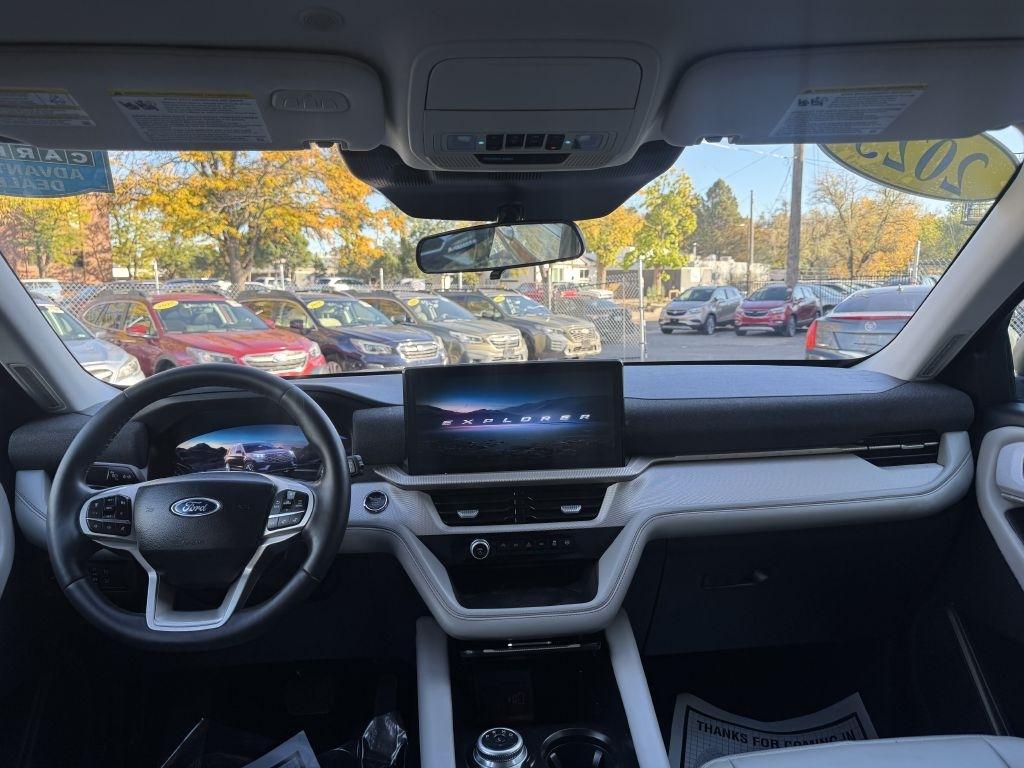 Ford Explorer Active AWD 2025
