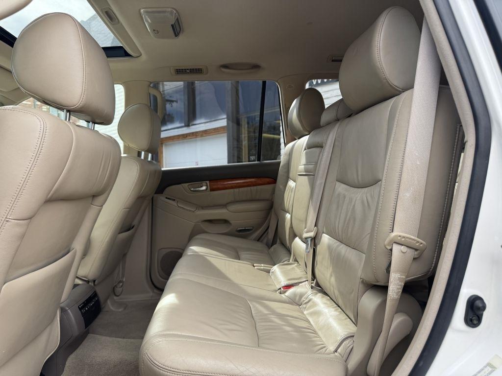 Lexus GX 470 Sport Utility 2004