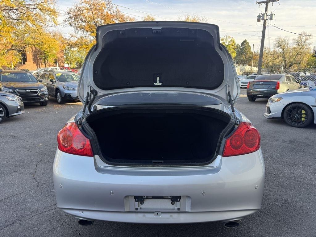 Infiniti G Sedan 37x AWD 2013