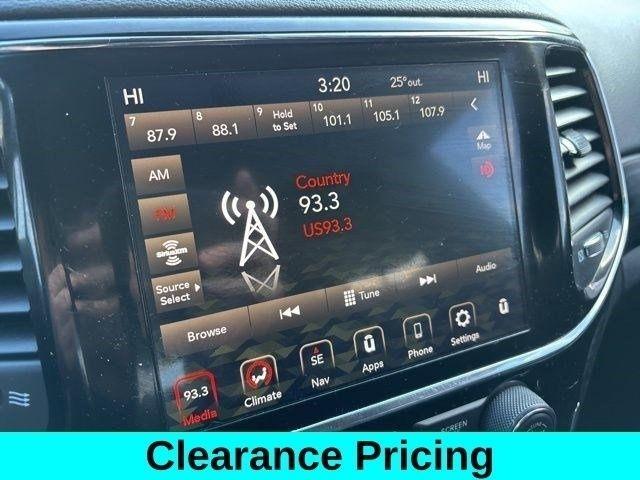 Jeep Grand Cherokee Laredo E 2020