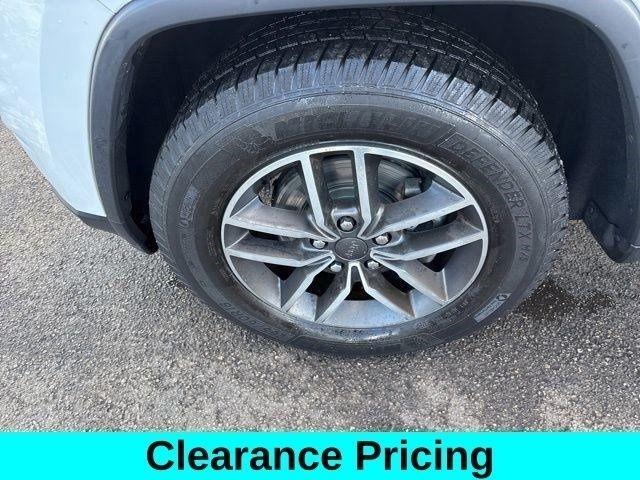 Jeep Grand Cherokee Laredo E 2020