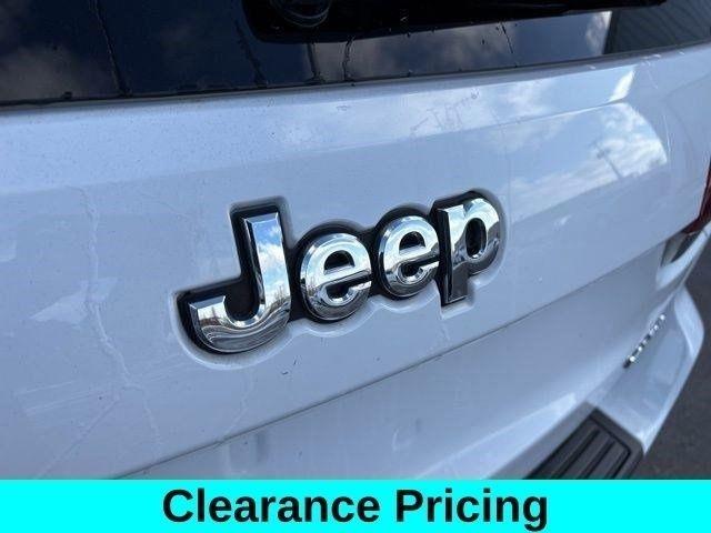 Jeep Grand Cherokee Laredo E 2020