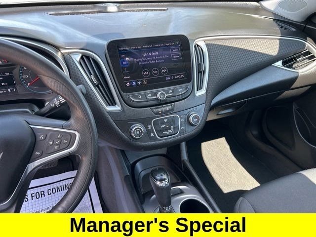 Chevrolet Malibu  2020