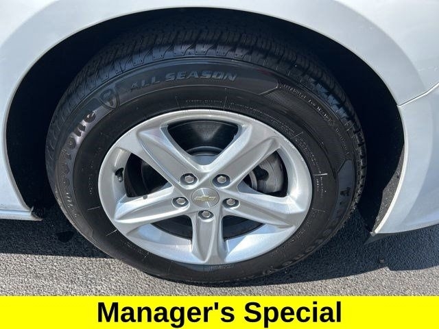 Chevrolet Malibu  2020