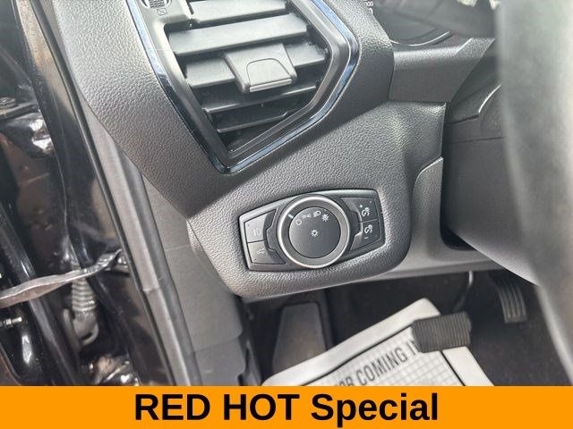 Ford Escape Titanium 4WD 2019