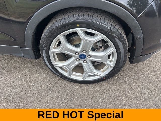 Ford Escape Titanium 4WD 2019