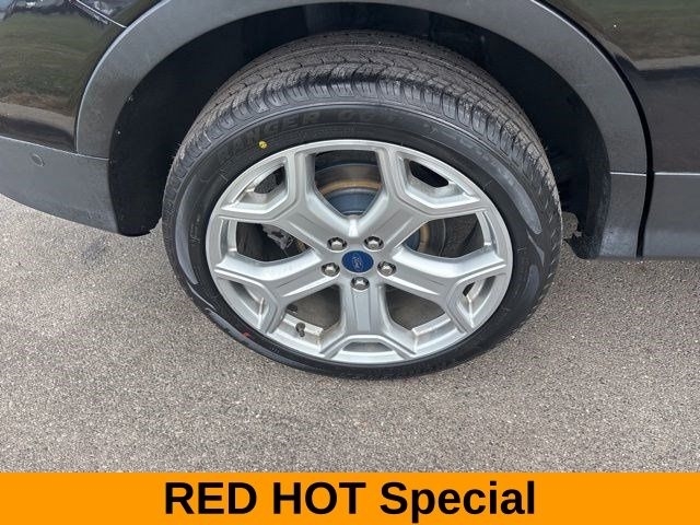 Ford Escape Titanium 4WD 2019