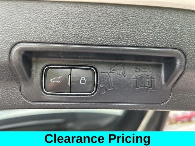 Ford Explorer XLT 4WD 2021