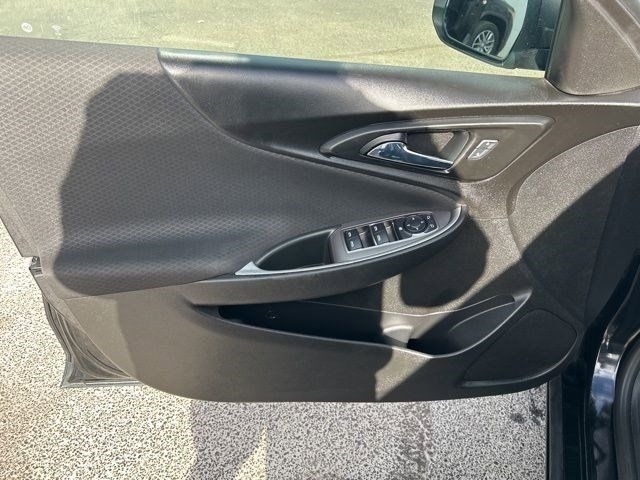 Chevrolet Malibu  2021