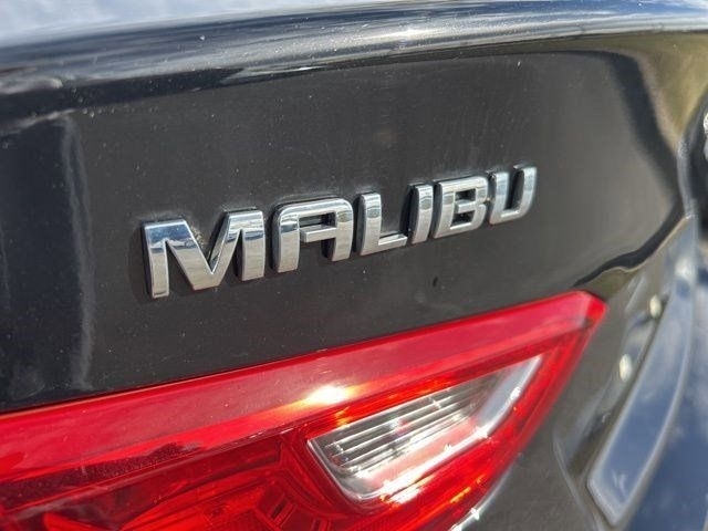 Chevrolet Malibu  2021