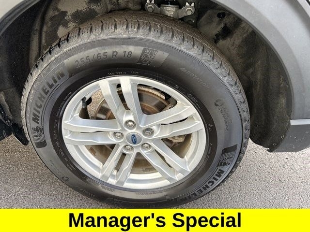 Ford Explorer XLT 4WD 2021