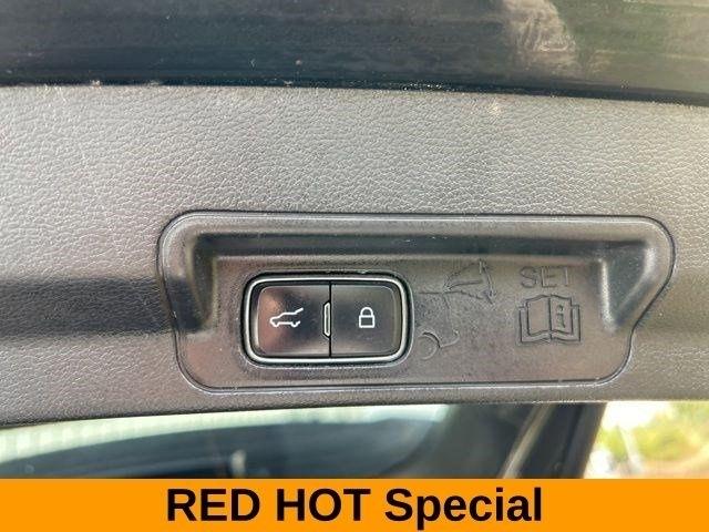 Ford Explorer XLT 4WD 2021