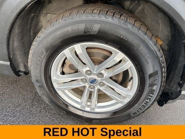 Ford Explorer XLT 4WD 2021