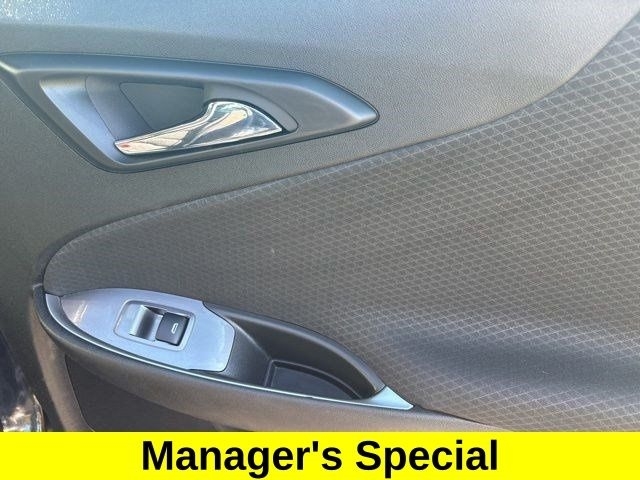 Chevrolet Malibu  2023