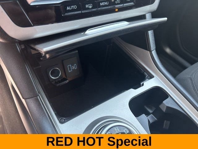 Ford Explorer XLT 4WD 2023