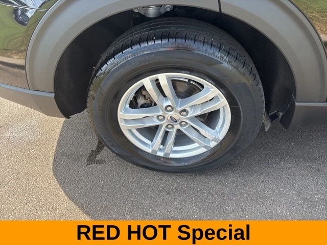 Ford Explorer XLT 4WD 2023