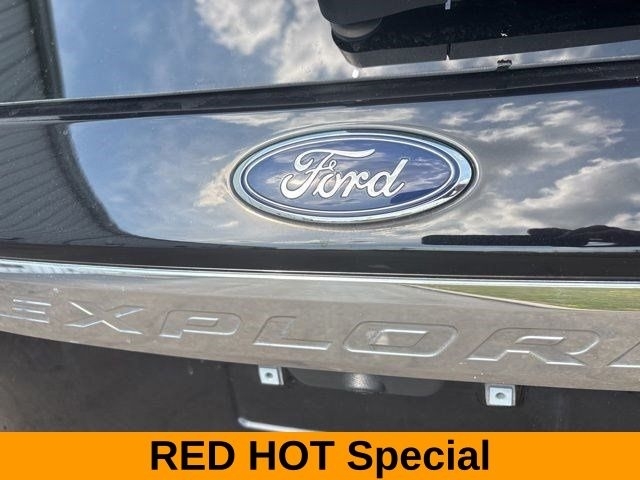 Ford Explorer XLT 4WD 2023
