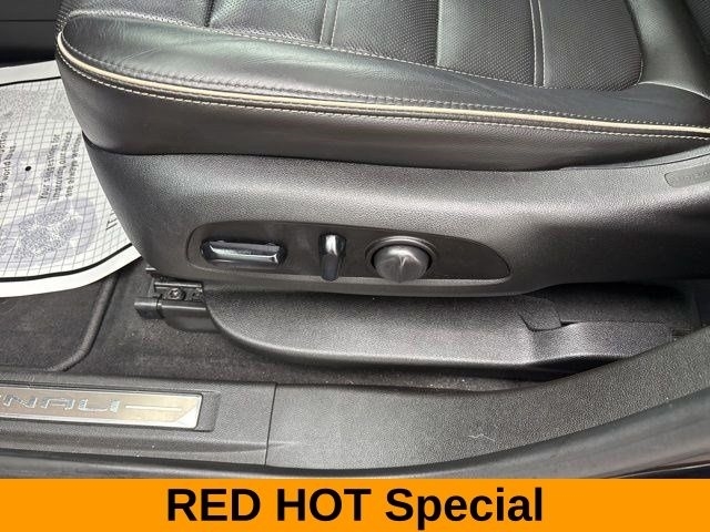 GMC Acadia Denali AWD 2020