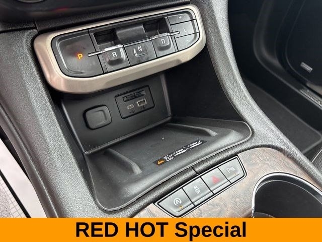 GMC Acadia Denali AWD 2020