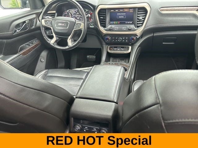 GMC Acadia Denali AWD 2020