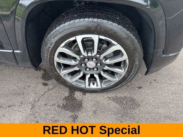 GMC Acadia Denali AWD 2020