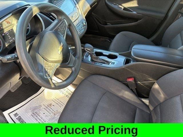 Chevrolet Malibu  2023