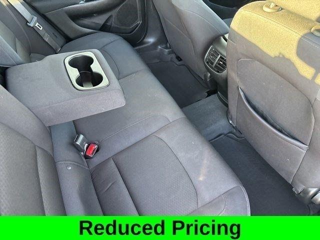 Chevrolet Malibu  2023