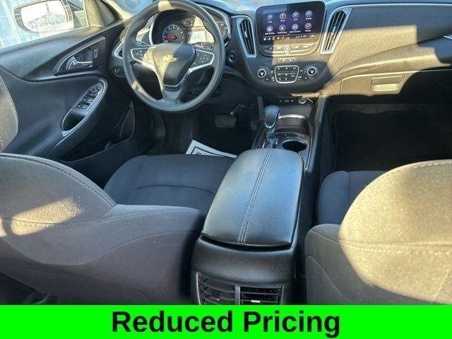 Chevrolet Malibu  2023