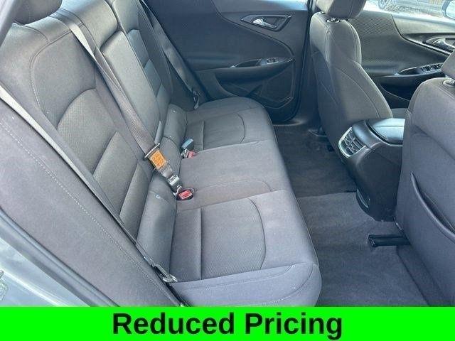 Chevrolet Malibu  2023